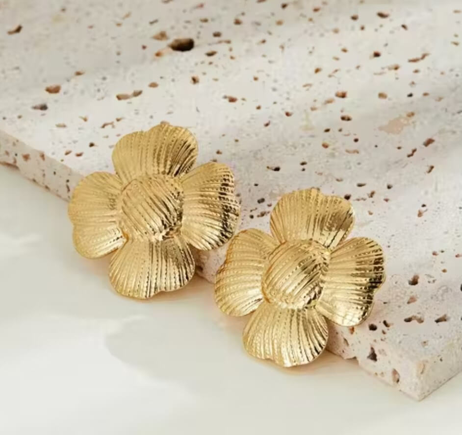 Textured Gold Floral Stud Earrings – Vintage-Inspired Petal Design