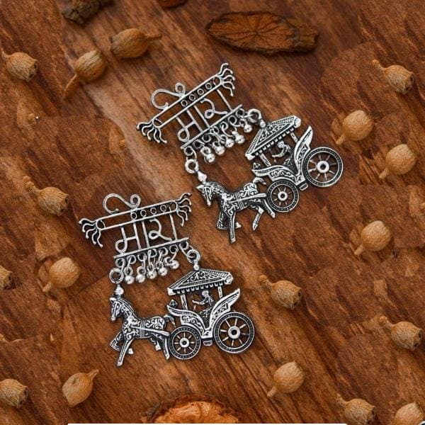 Meera Palki Earrings
