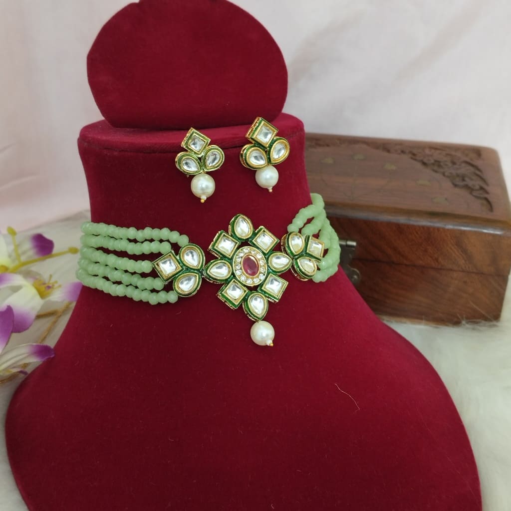Edhitha Kundan Choker Set