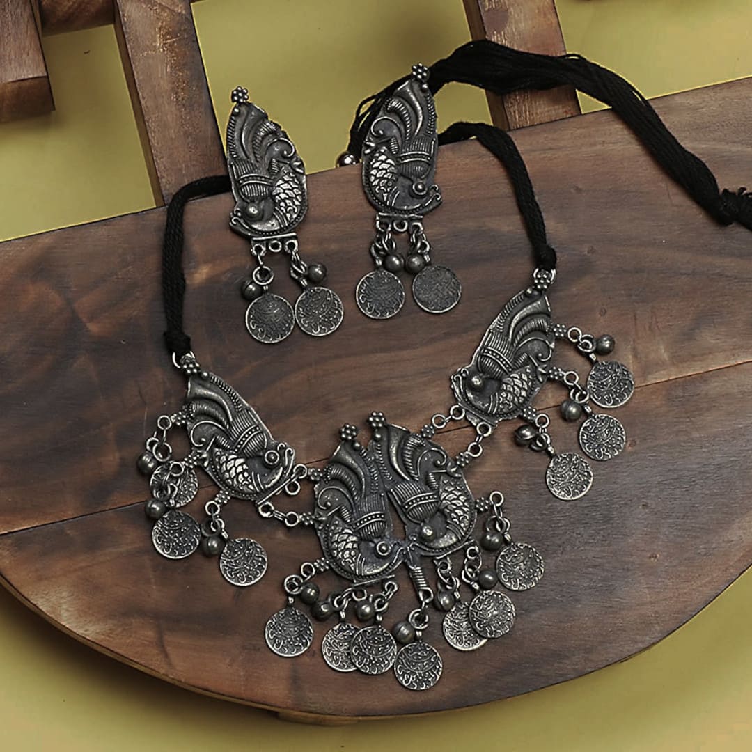 Gracious Peacock Necklace