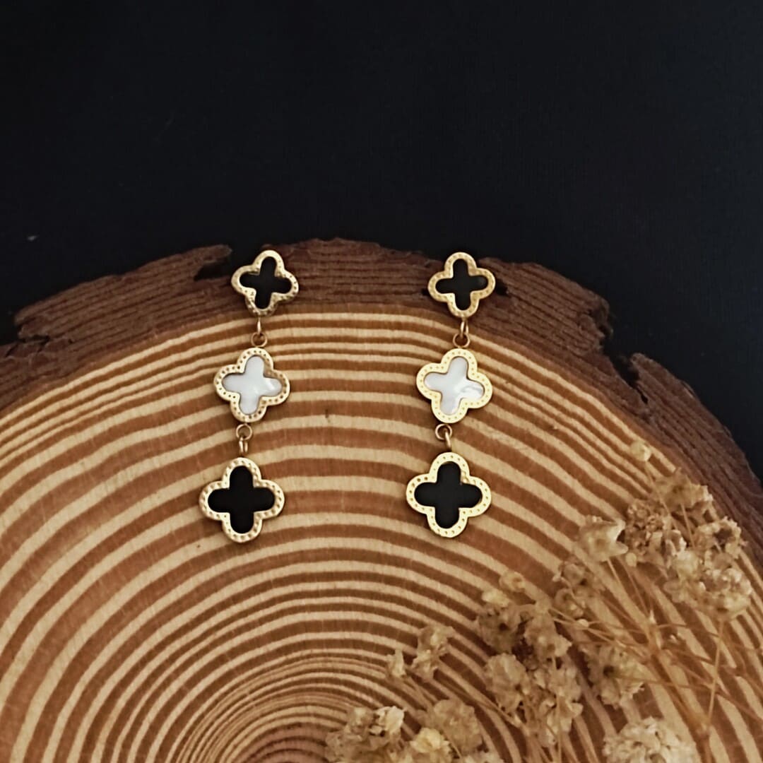 Parinaa Clover Earrings
