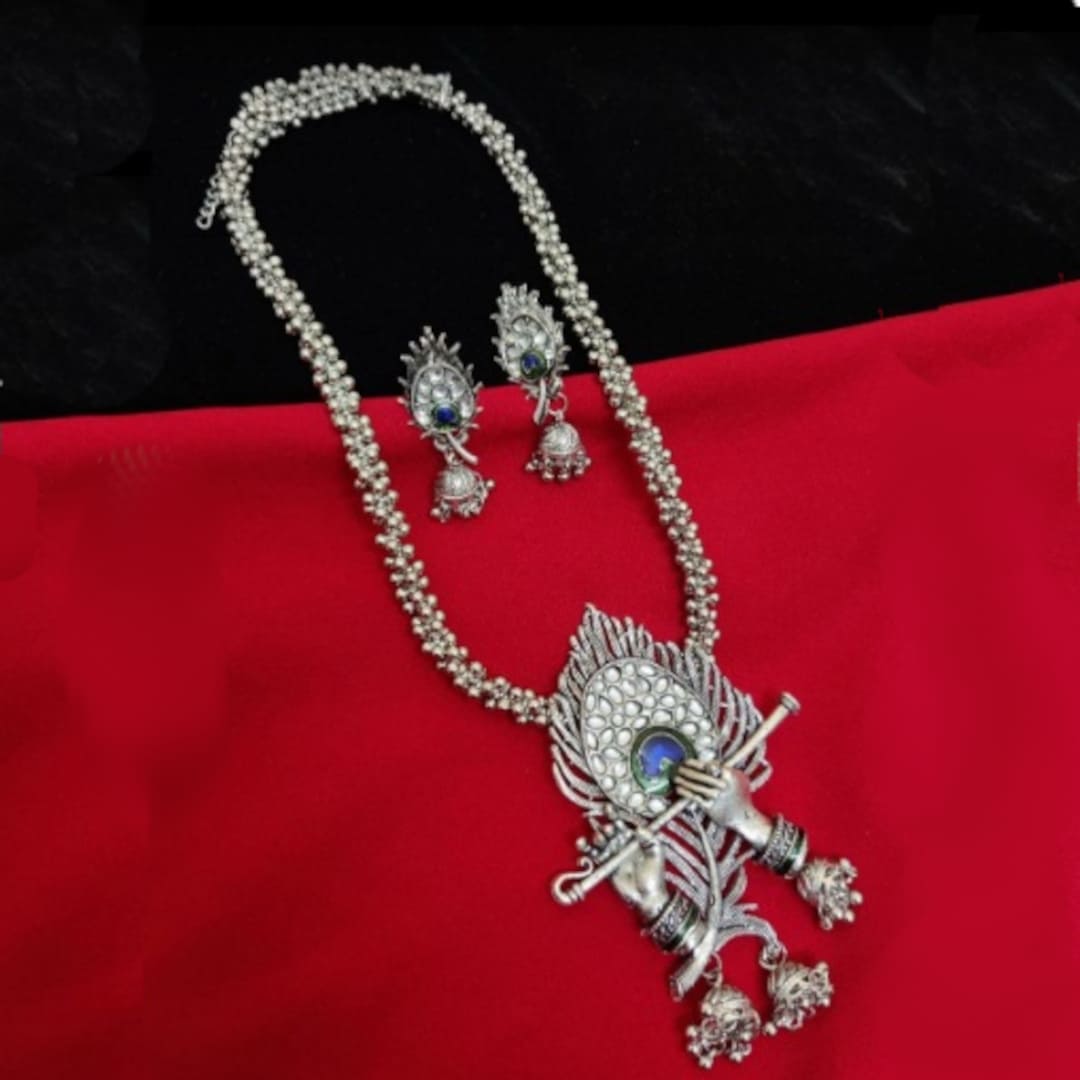 Driti Krishna Necklace