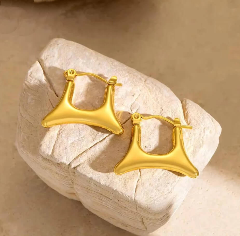 Charlotte earrings