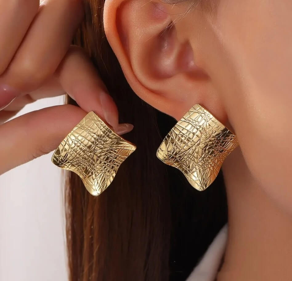 Golden Textured Square Earrings