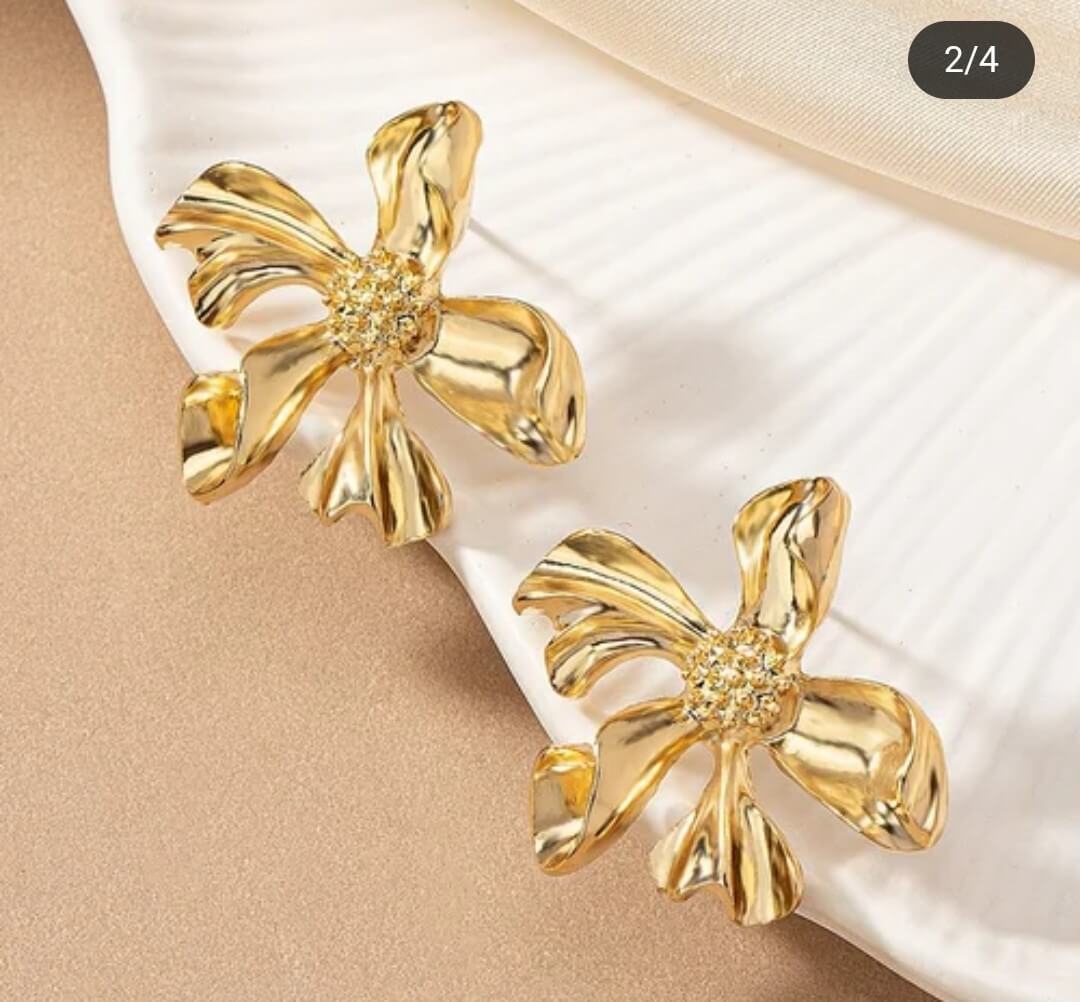 Elegant Gold Floral Statement Earrings – Sculpted Flower Design with Crystal Center