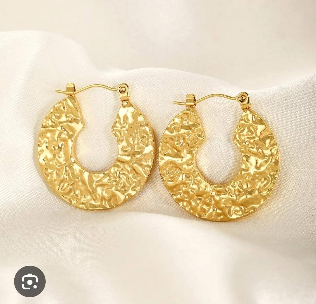 Textured Gold Open Hoop Earrings – Bold Sculpted Statement Hoops