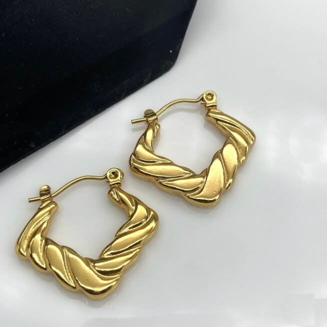 Twisted Square Gold Hoop Earrings – Modern Sculpted Minimalist Hoops