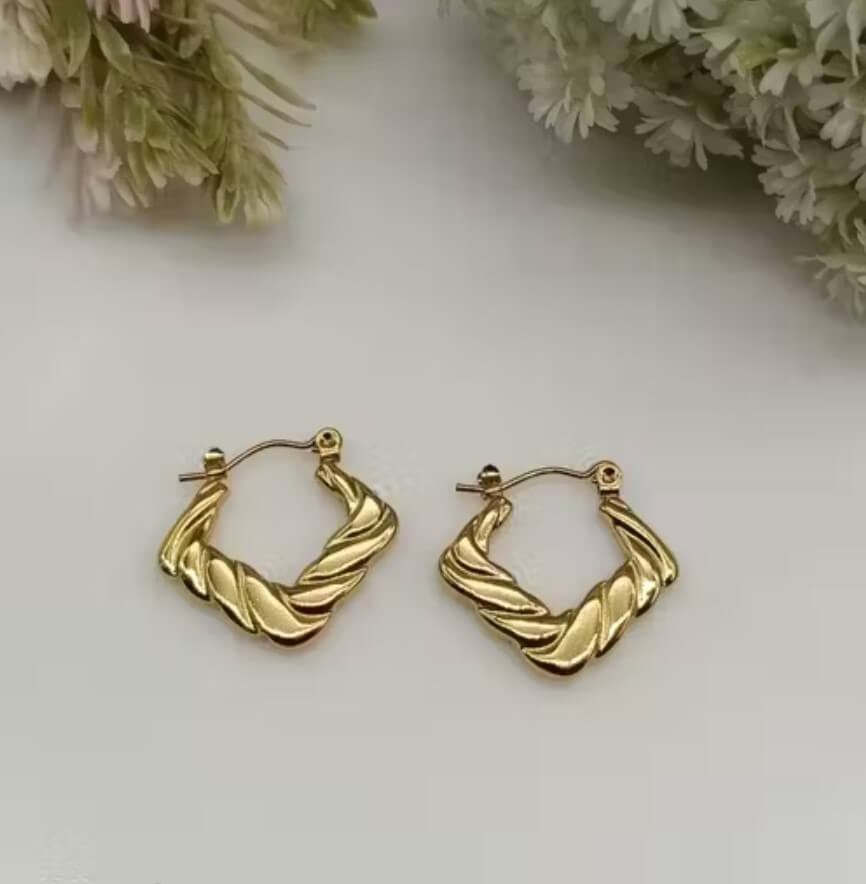 Twisted Square Gold Hoop Earrings – Modern Sculpted Minimalist Hoops