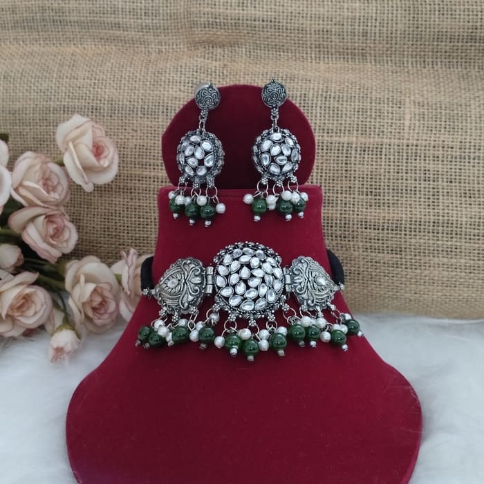 Hansika Necklace
