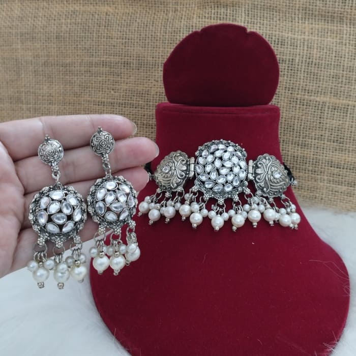 Hansika Necklace