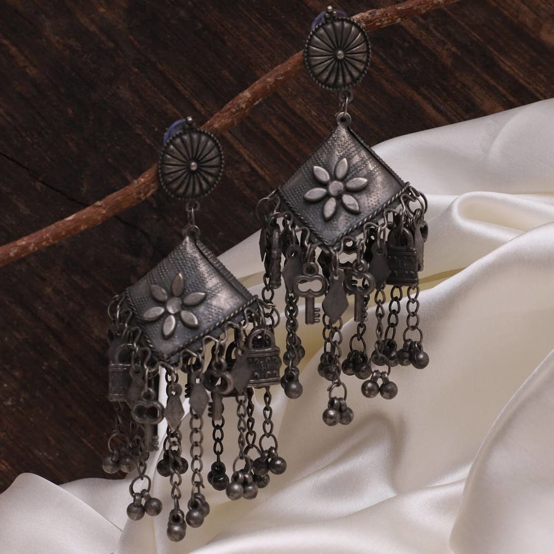 Antique Oxidized Key & Lock Dangling Earrings – Boho Chic Charm