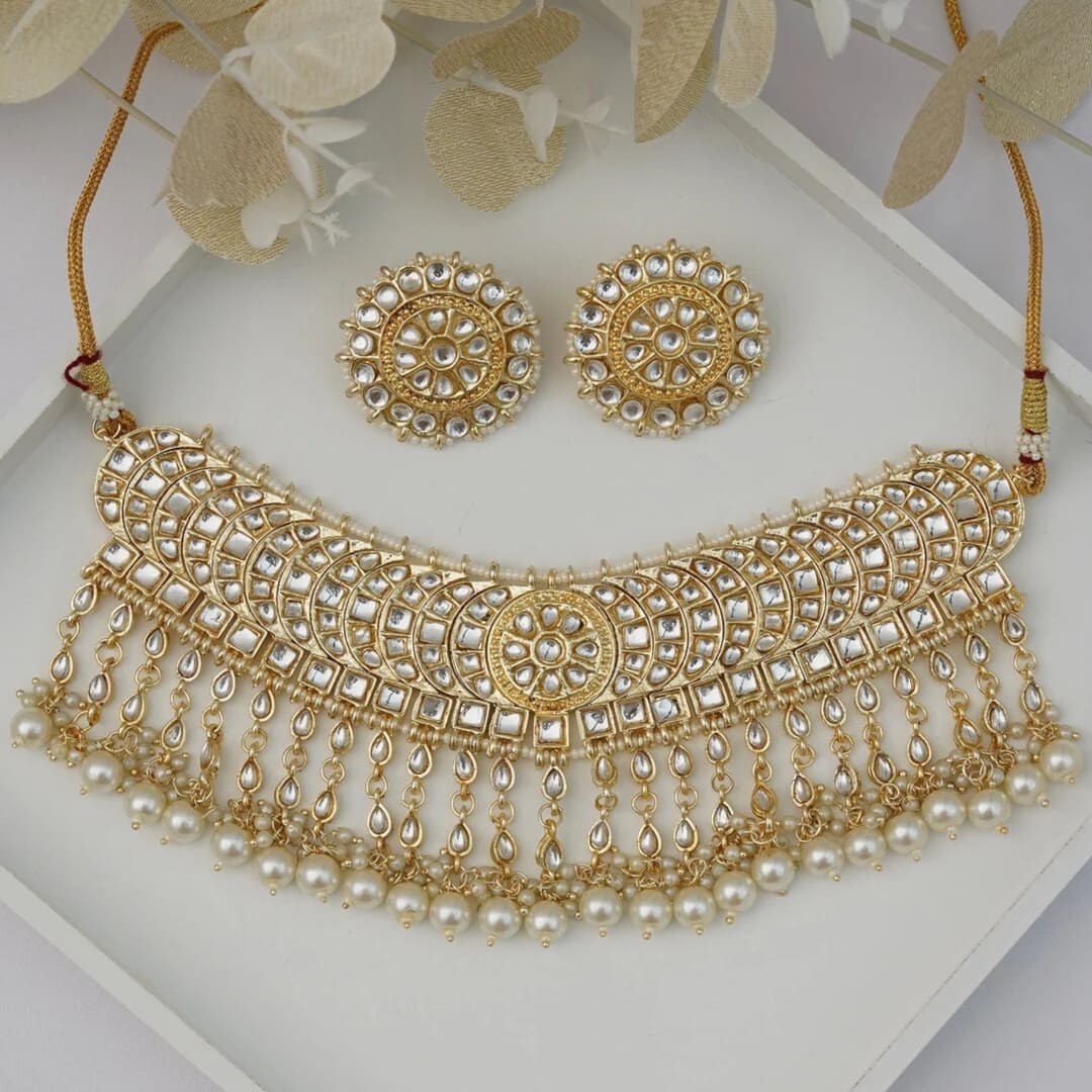 Samita Kundan Choker