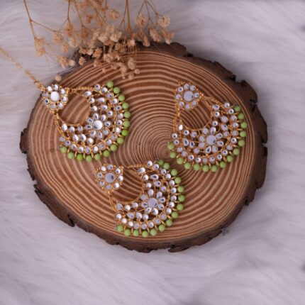 Kundan & Green Pearl Earrings with Maangtikka
